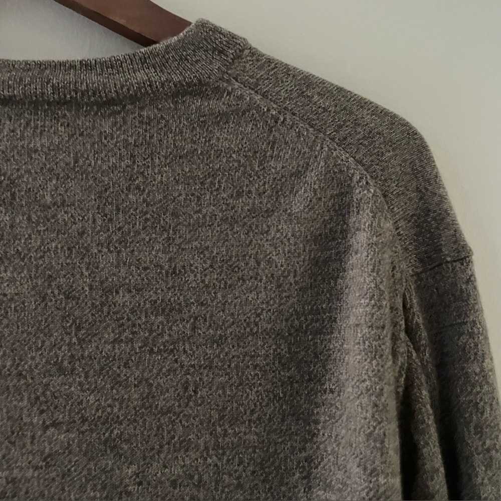 100% Extra Fine Merino Wool Knit Sweater V-Neck Gray Brown Turnbury, L - Picture 9 of 16